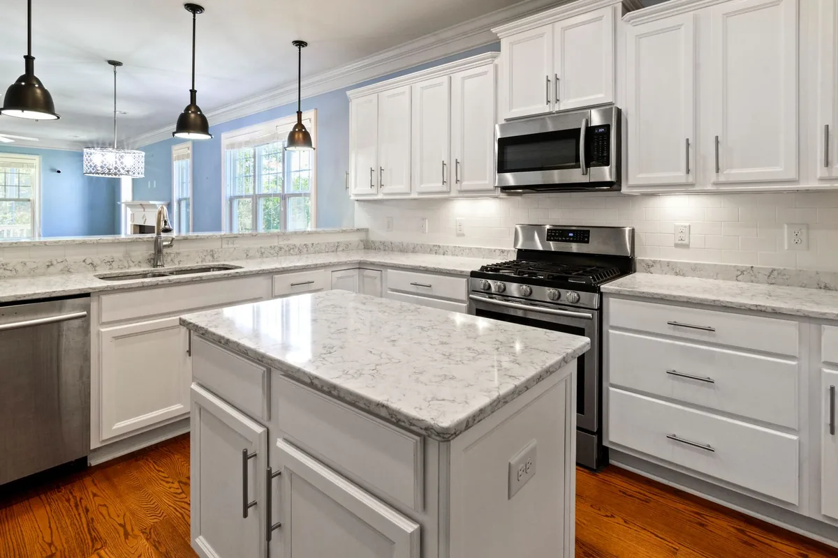 Filth & Squalor Cleanup in East Highland Park, VA
